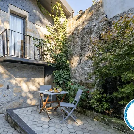 Host Wise - Homely Noble Flats - Garden & Jacuzzi Апартаменты