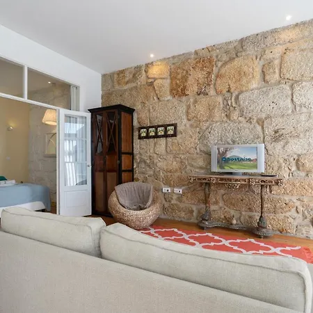 Host Wise - Homely Noble Flats - Garden & Jacuzzi Порту