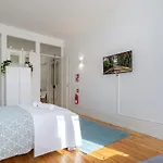 Appartement Host Wise - Homely Noble Flats - Garden & Jacuzzi Oporto