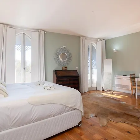 Host Wise - Homely Noble Flats - Garden & Jacuzzi 波尔图