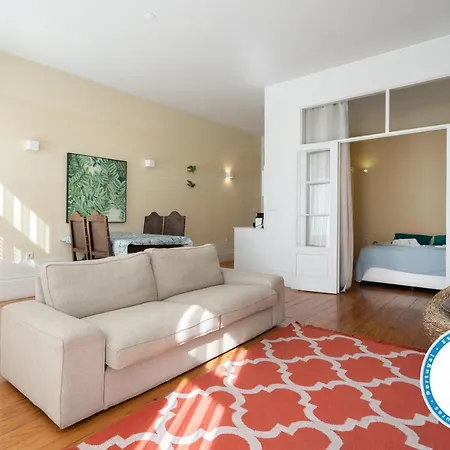 Apartment Host Wise - Homely Noble Flats - Garden & Jacuzzi Porto