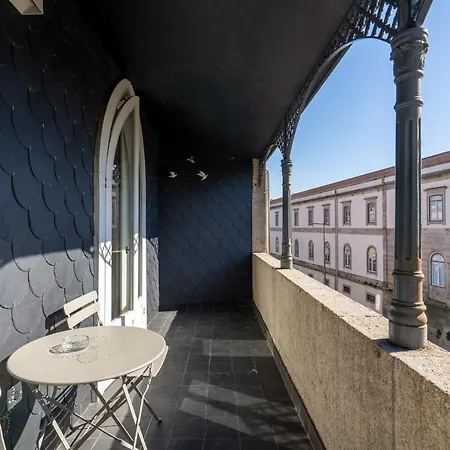 Host Wise - Homely Noble Flats - Garden & Jacuzzi