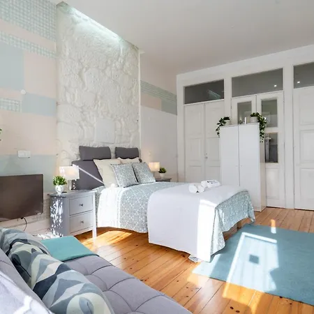 Host Wise - Homely Noble Flats - Garden & Jacuzzi Apartamento