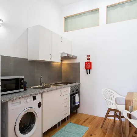 Host Wise - Homely Noble Flats - Garden & Jacuzzi * 波尔图
