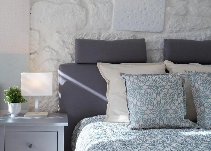 Διαμέρισμα Host Wise - Homely Noble Flats - Garden & Jacuzzi Πόρτο