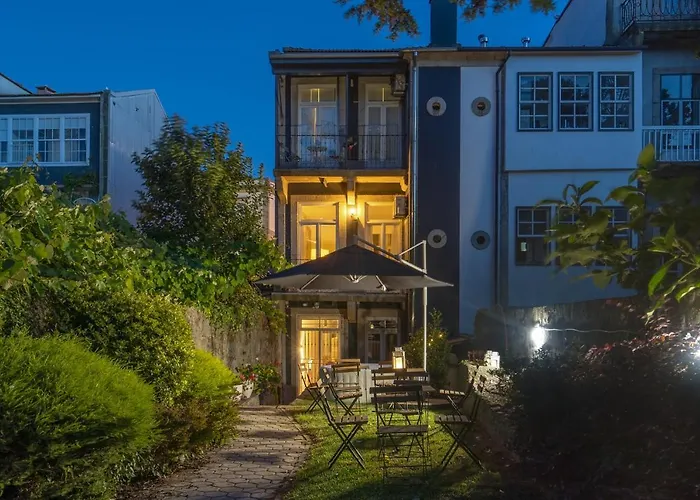 Host Wise - Homely Noble Flats - Garden & Jacuzzi * 波尔图