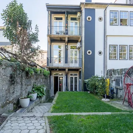 Host Wise - Homely Noble Flats - Garden & Jacuzzi Apartamento *